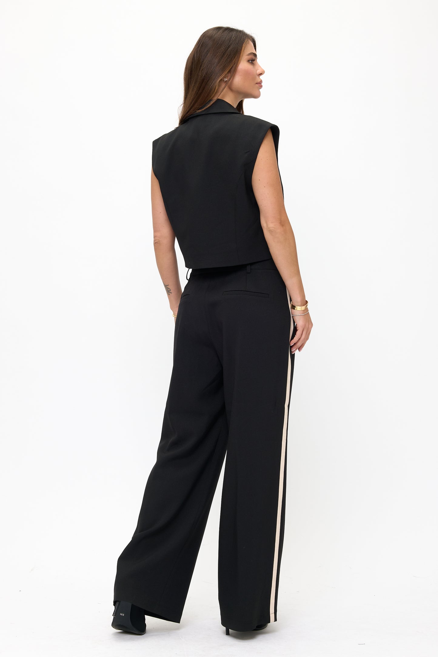 CLAST1030: The Phoenix Two-Piece Power Set