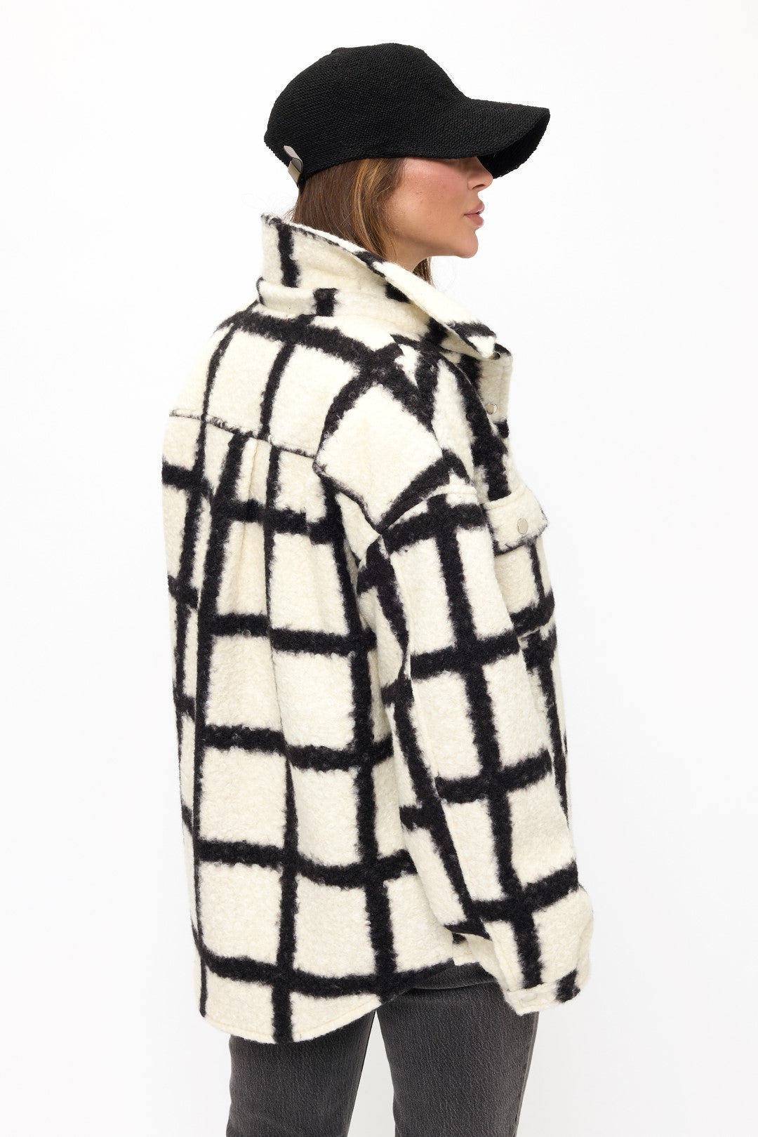 CLAWF0082: Manhattan Grid Oversized Wool Coat