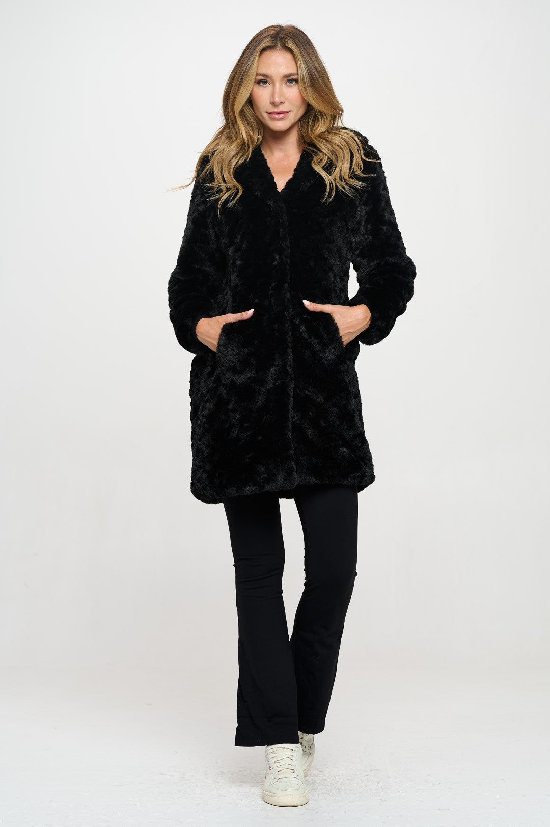 F513L1: Reverie Hooded Faux Fur Coat (OPEN PACK)
