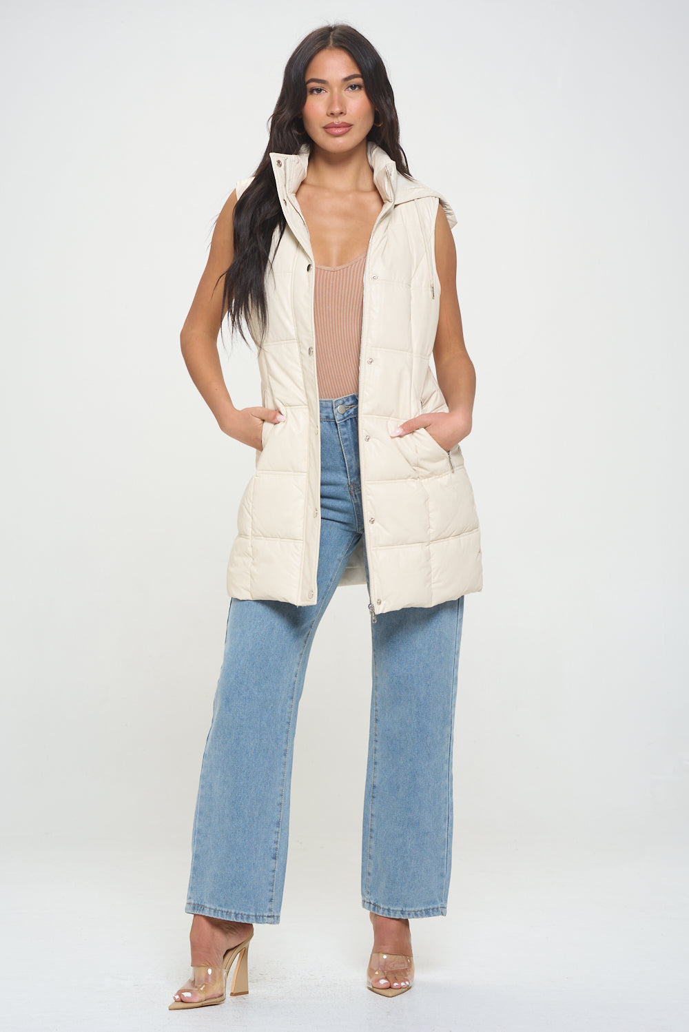 Q231L1: Ivory Cloud Long Puffer Vest