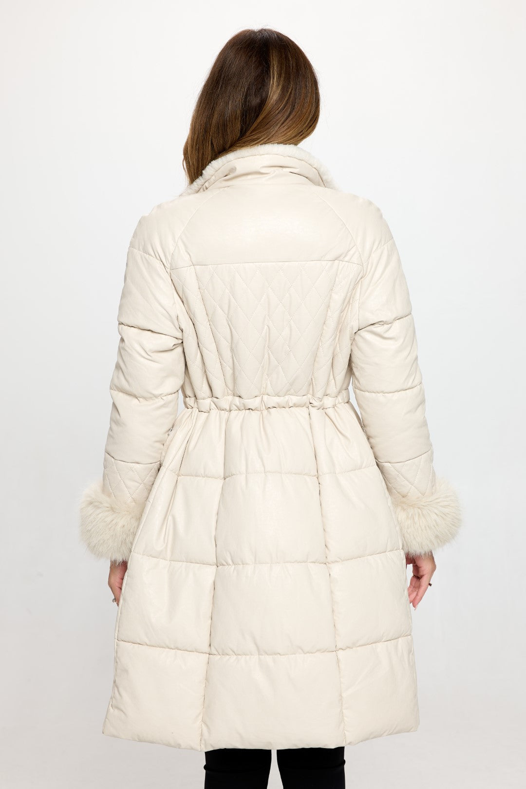 Q452L1: Chalet Chic Faux Fur Trim Quilted Puffer (OPEN PACK)