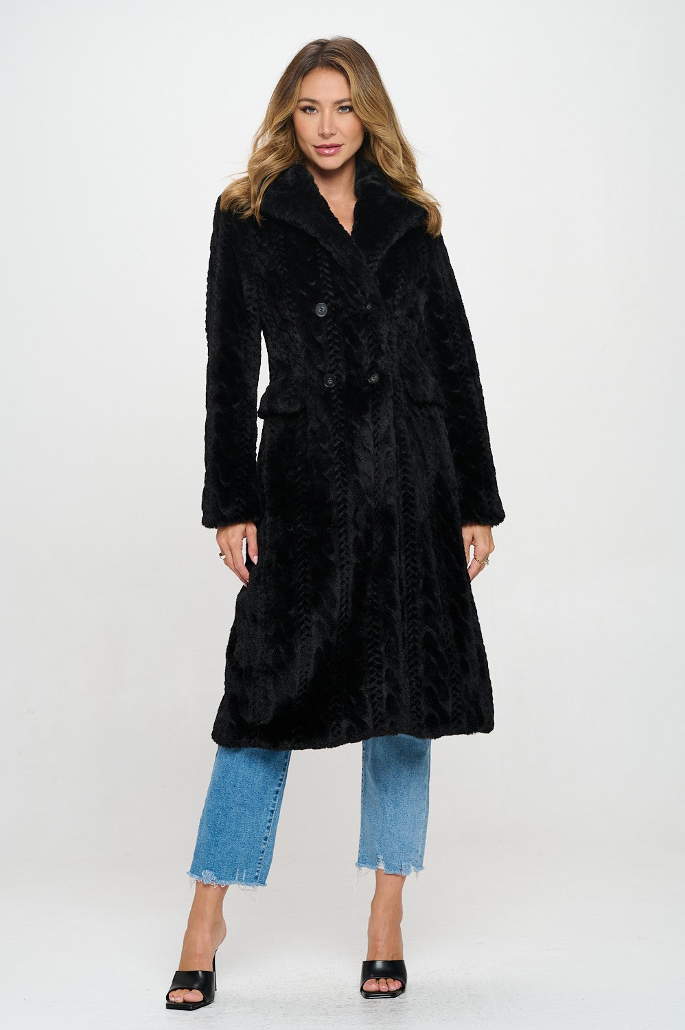 FB539L1: Parisian Luxe Vegan Fur Coat