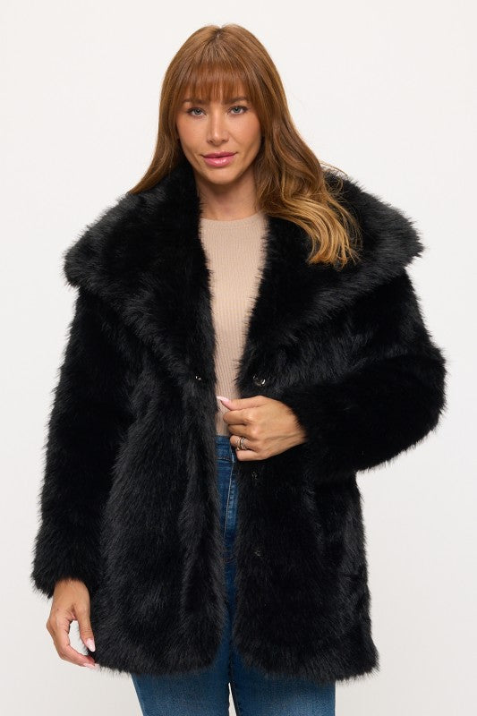 CLAFC0063: Luxe Cloud Oversized Faux Fur Coat