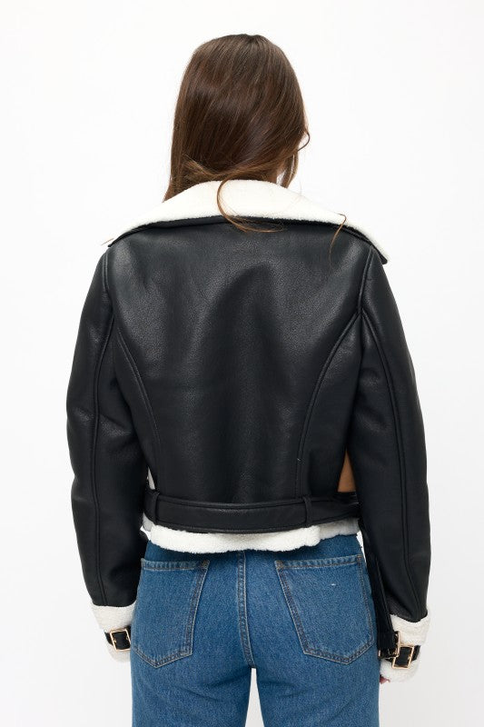 CLALJ0048: Contrast Edge Fur Bomber