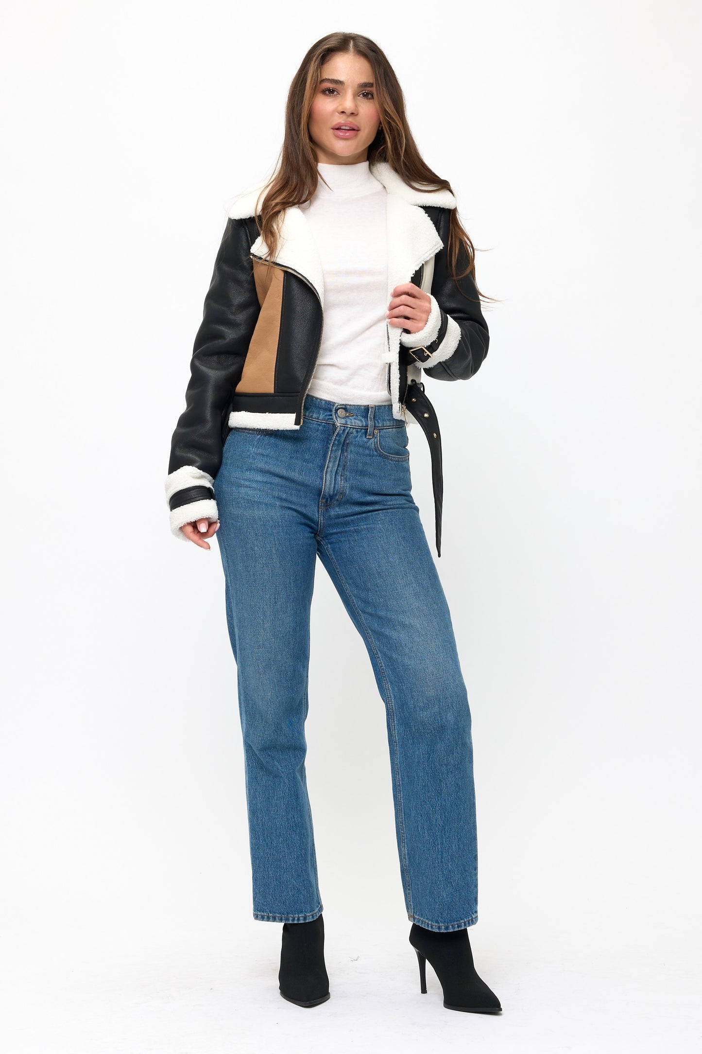 CLALJ0048: Contrast Edge Fur Bomber
