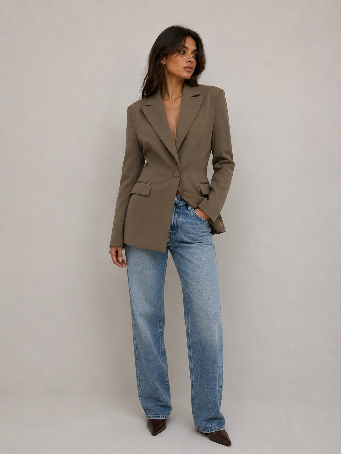 BL0206 - The Luxe Neutral Sculpted Blazer