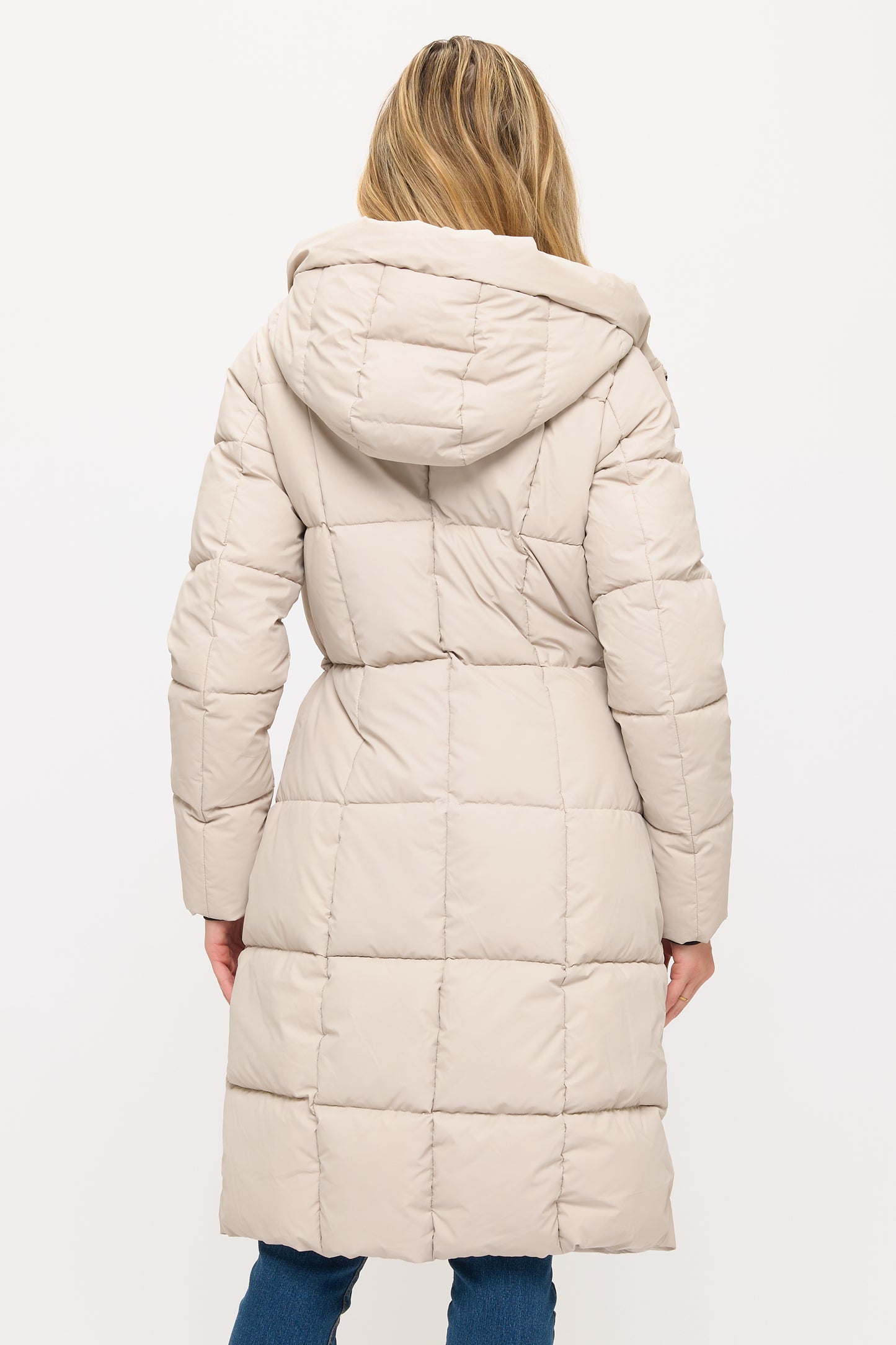 CLANP0112: Nordic Luxe Hooded Puffer Coat