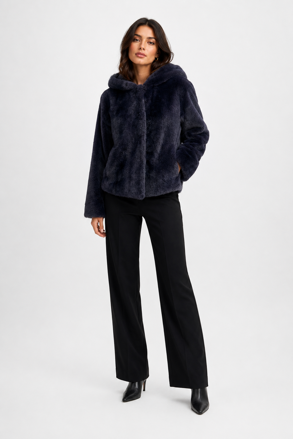FJ0197: The Winter Luxe Hooded Plush Jacket