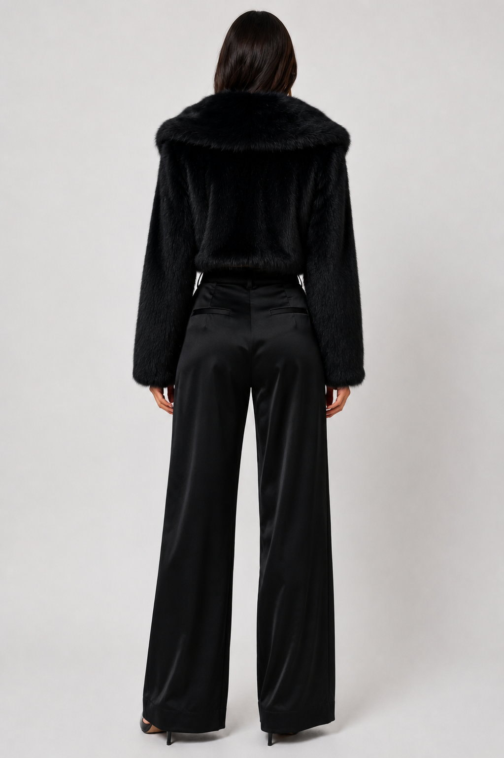 FJ0250 - The Noir Luxe Cropped Faux Fur Jacket