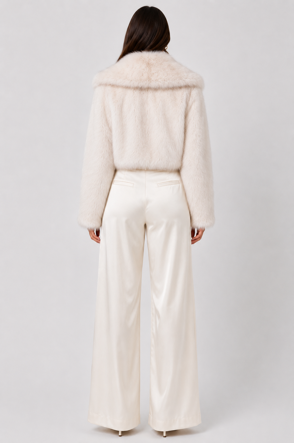 FJ0250 - The Noir Luxe Cropped Faux Fur Jacket